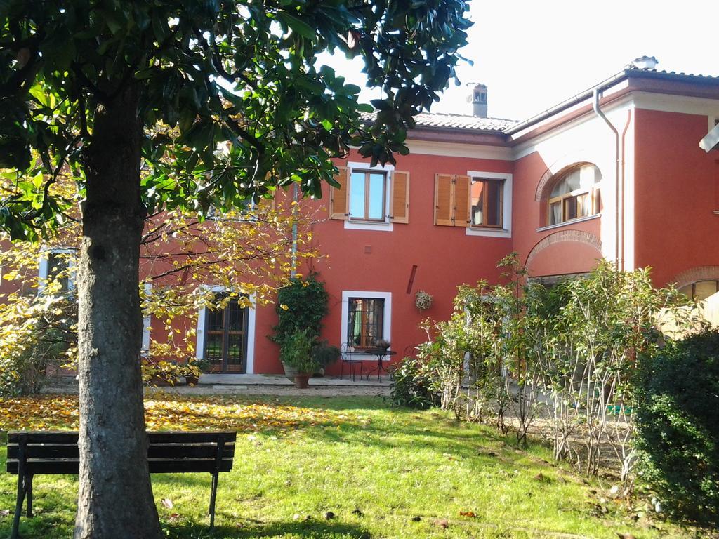 Il Pettirosso B&B Certosa di Pavia Exterior photo